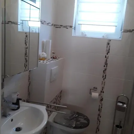 Schoene Aussicht Apartament *